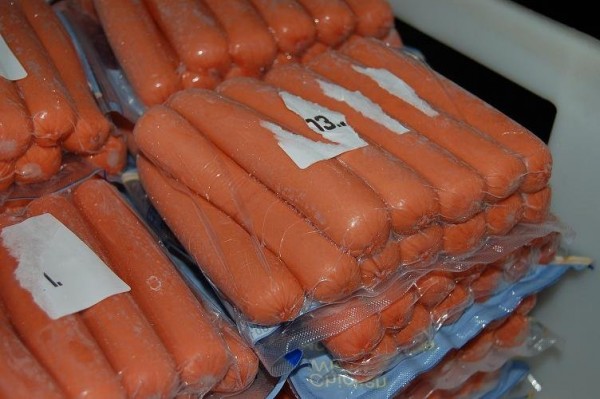 0947459479-Lắp đặt kho lạnh bảo quản xúc xích cung cấp cho các siêu thị, bách hóa