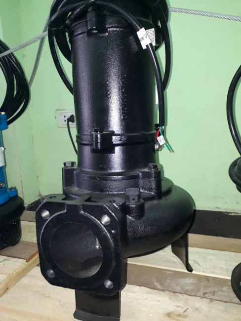 0983.480.896 Giảm giá máy bơm bùn đặt chìm 20m3/h 30m3/h 40m3/h 50m3/h 60m3/h