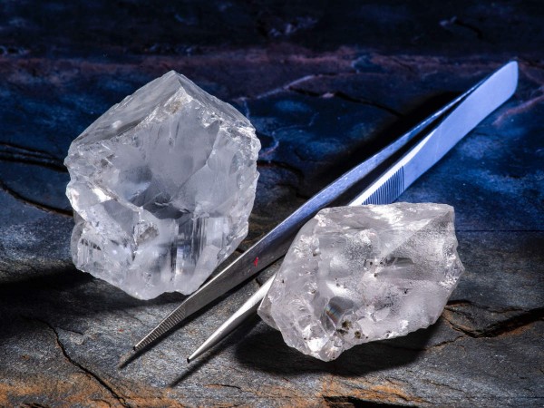1 carat kim cương bằng bao nhiêu tiền? Những yếu tố chính ảnh hưởng đến giá kim cương
