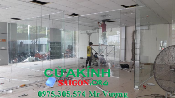 【#1】Cắt kính mặt bàn giá rẻ Tphcm | 0975305574