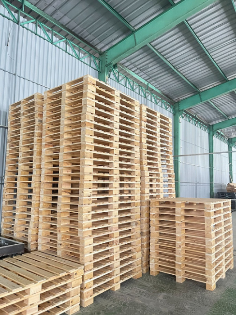 3 lý do các doanh nghiệp sản xuất nên sử dụng Pallet gỗ