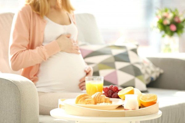 7 Bí quyết vàng dinh dưỡng cho bà bầu 3 tháng đầu thai kỳ