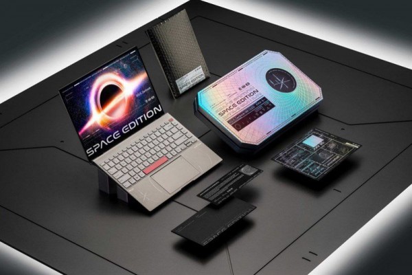 ASUS ra mắt Zenbook 14X OLED Space Edition: Thiết kế độc đáo với hai màn hình OLED