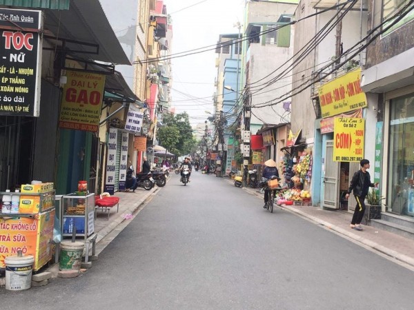 Bán đất tặng nhà, kinh doanh được ở Cửu Việt 2, Trâu Quỳ, Gia Lâm, giá 55triệu/m2.