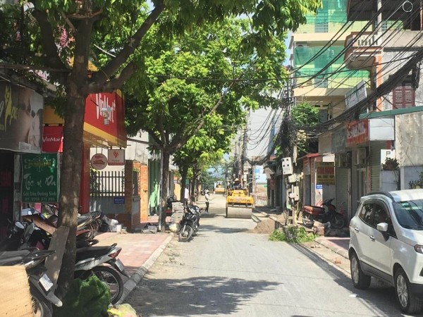 Bán đất tặng nhà tại mặt đường kinh doanh Cửu Việt, Trâu Qùy, giá 4.2 tỷ.