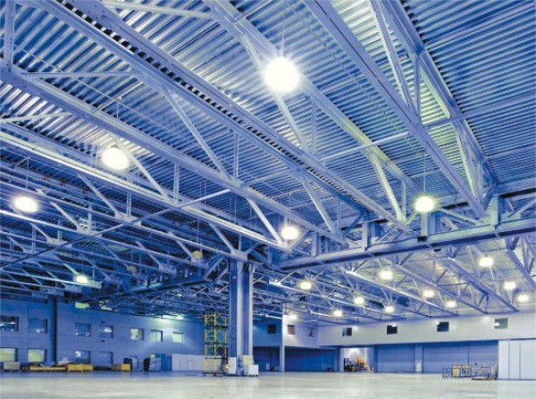 Bán, lắp máy lạnh tủ đứng Daikin giá rẻ cho nhà xưởng
