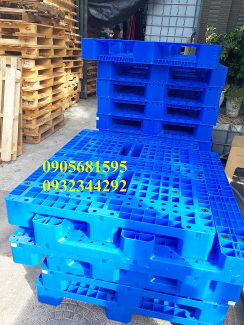 Bán pallet nhựa kê kho lạnh giá siêu rẻ tại Quảng Ngãi  0905681595