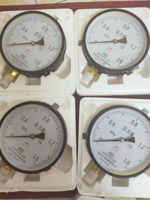 Báo giá đồng hồ áp suất Trung Quốc tại Sài Gòn 