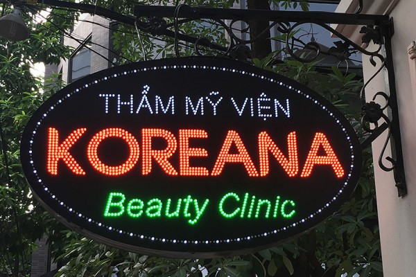 bí ẩn việt nhận làm biển quảng cáo , làm bảng hiệu hộp đèn giá rẻ