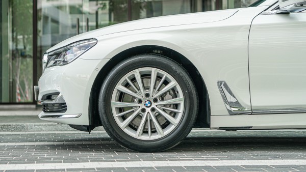 BMW 730LI MODEL 2019 MUA BRANDNEW CHÍNH HÃNG, MỚI LĂN BÁNH 30.000MILES