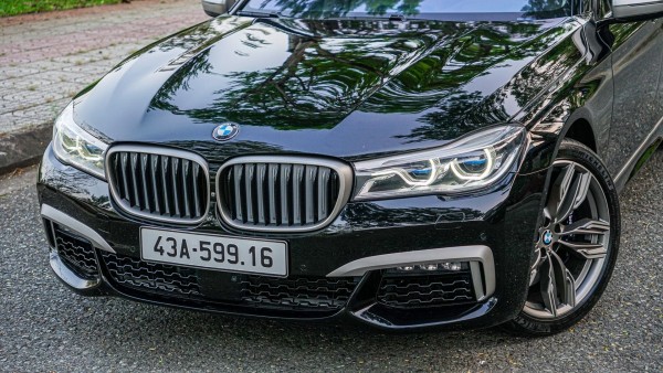BMW 740Li 3.0L sx 2016