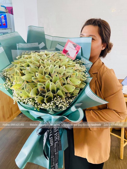 Bó hoa tiền 100k đẹp ở Hà Nội