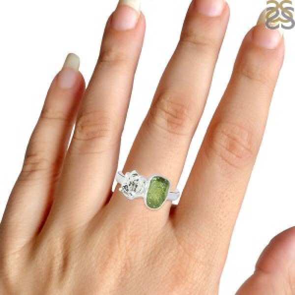 Buy Beautiful Moldavite Ring at Wholesale Price - Rananjay Exports