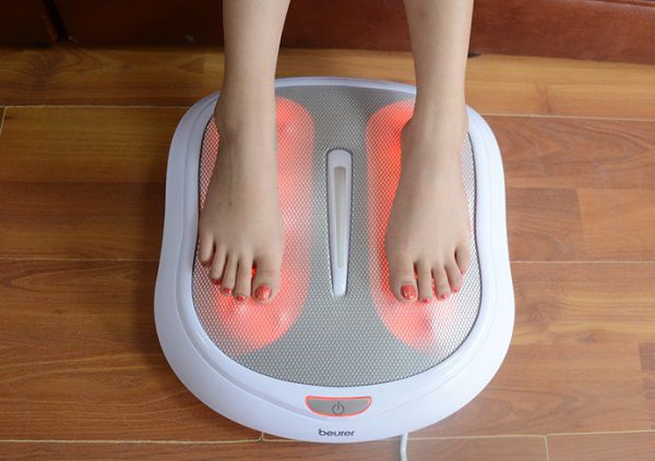 Các loại máy massage chân có tác dụng xua tan sự đau nhức