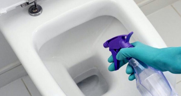 Cách xử lý giúp đánh bay mùi hôi trong nhà vệ sinh