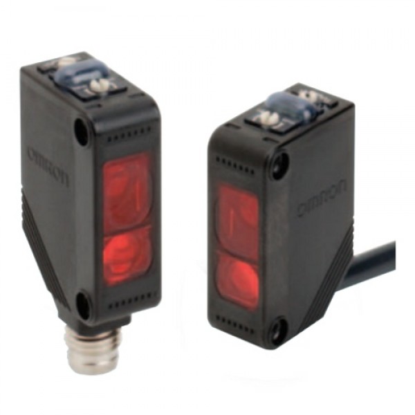 Cảm biến quang OMRON E3Z-D81 2M OMS