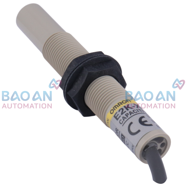 Cảm biến tiệm cận hình trụ Omron E2K-X4ME1 2M