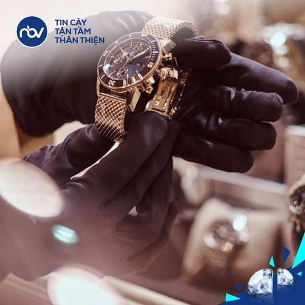 Cầm kim cương và đồng hồ hiệu - Giải pháp mới cho vấn đề huy động vốn