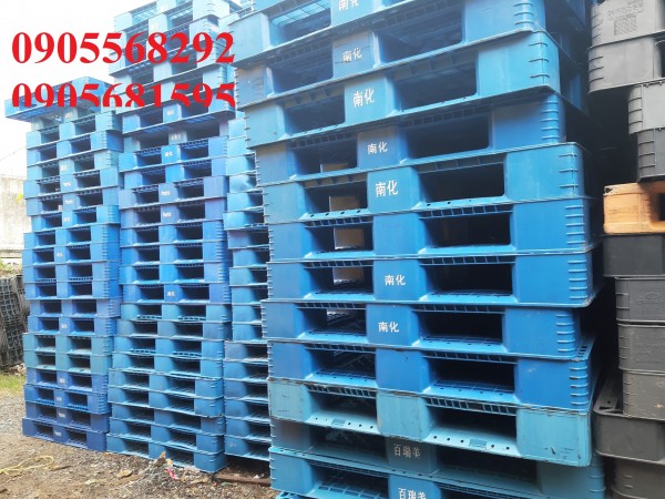 Cần thanh lý pallet nhựa pallet gỗ kê hàng giá siêu rẻ chỉ từ 85k 0905681595