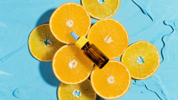 Chăm sóc làn da khỏe mạnh với vitamin C