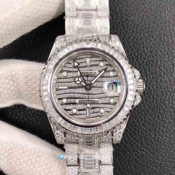 Chi tiết mẫu đồng hồ Rolex gmt master ii white gold diamonds