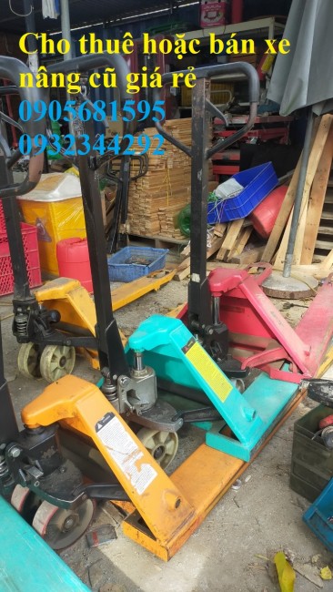 Cho thuê xe nâng tay thấp giá siêu rẻ 0905681595
