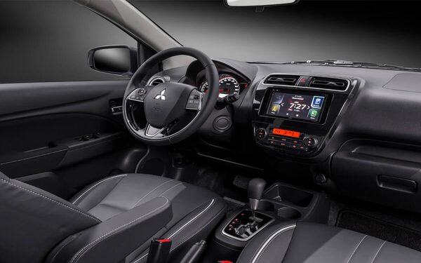 Có nên mua xe Mitsubishi Attrage? Xe Mitsubishi Attrage có tốt không?