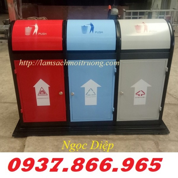 Cung cấp thùng rác 3 ngăn bằng thép, thùng rác ngoài trời