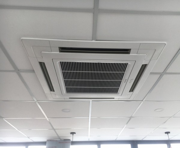 Đại lý trực tiếp tại hãng chuyên bán Máy lạnh âm trần – ĐHKK Daikin giá rẻ nhất 