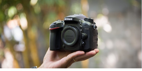 Danh sách máy ảnh DSLR giá rẻ bán chạy hiện nay 2020