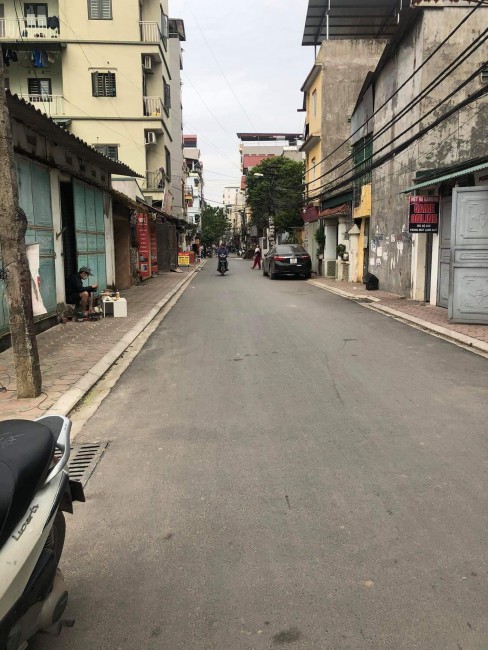 Đất kinh doanh mặt phố Cửu Việt, Trâu Qùy.  DT 65m2 mặt tiền 4.5m. Lh 0327916262