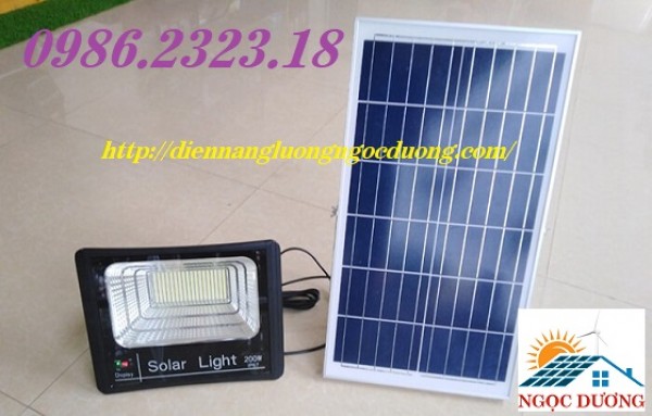 Đèn led pha năng lượng mặt trời 200W,đèn năng lượng mặt trời