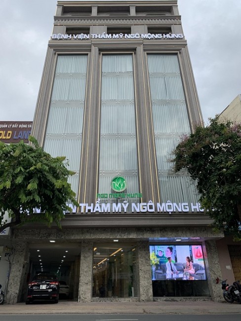 Địa chỉ phẫu thuật nâng ngực nội soi ở Hà Nội