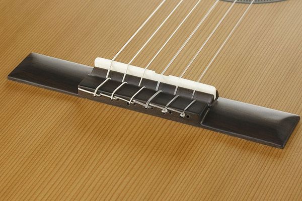 Địa điểm sửa đàn guitar giá rẻ uy tín chất lượng quận Bình Tân