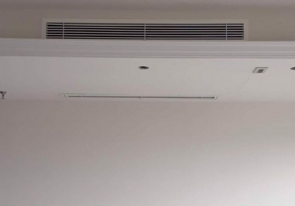 Dịch vụ vệ sinh máy lạnh tại nhà ở quận 1 - 0932 932 329