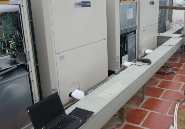 Dịch vụ vệ sinh máy lạnh trung tâm ở Tây Ninh - 0932 932 329