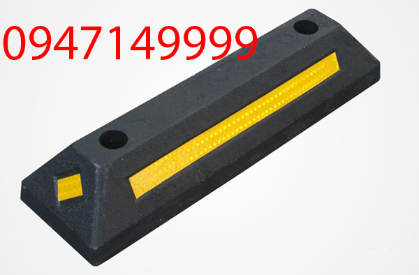 Điểm danh mẫu gờ giảm tốc độ cao su giá tốt, chất lượng cao