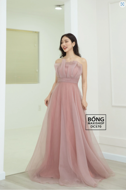 Điểm qua các mẫu váy cưới hồng cho cô dâu tỏa sáng rực rỡ