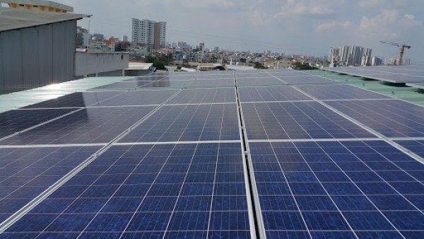 Doanh nghiệp sản xuất lắp đặt thiết bị năng lượng mặt trời