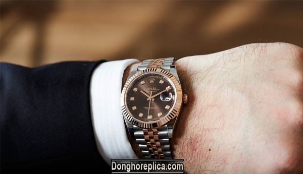 Đôi nét về siêu phẩm đồng hồ Rolex 126331 chocolate Hot nhất 2021