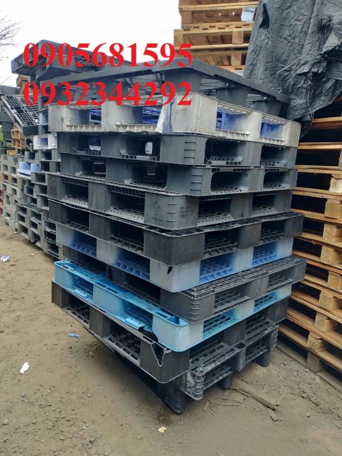 Dọn kho thanh lý pallet nhựa đen giá chỉ 95k 0905681595 