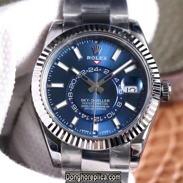 Đồng hồ nam Rolex Sky Dweller 326934 mặt xanh sáng dây đeo Oyster