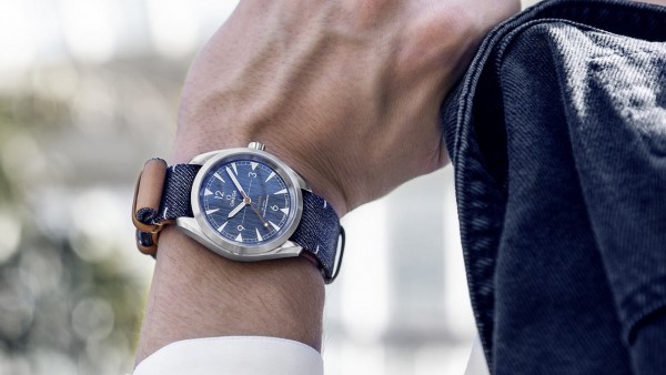 ĐỒNG HỒ OMEGA THAY ÁO MỚI VỚI PHONG CÁCH DENIM