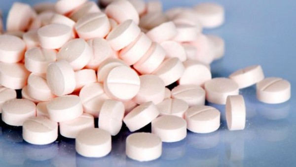 Dùng thuốc chống viêm không steroid giúp giảm  ảnh hưởng của hạt bụi