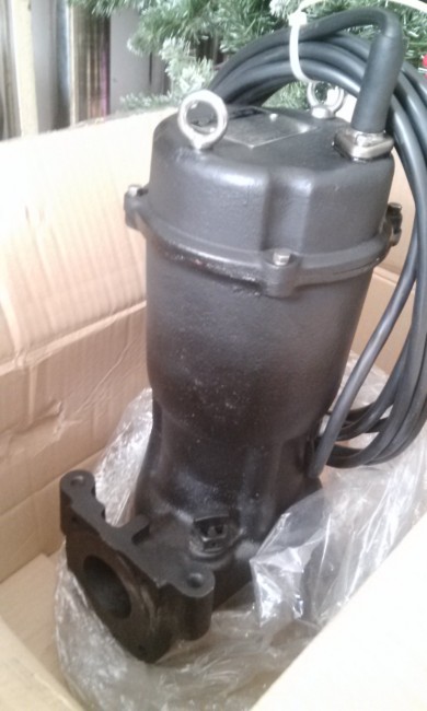 Gía bán bơm bùn Tsurumi 50B2.75 giá tốt nhất LH: 0983.480.896