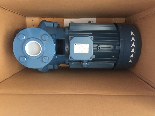 Gía bán máy bơm CM40-200A xuất xứ Italy Call 0983.480.896 