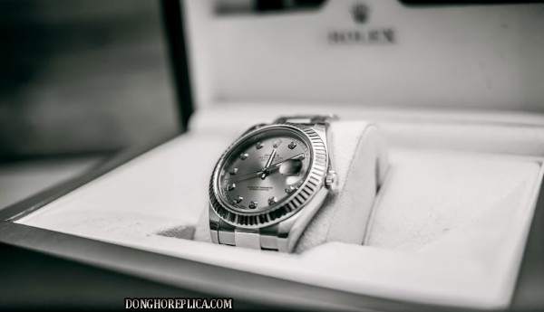 Giá trị lịch sử của đồng hồ Rolex cổ điển Thụy Sỹ