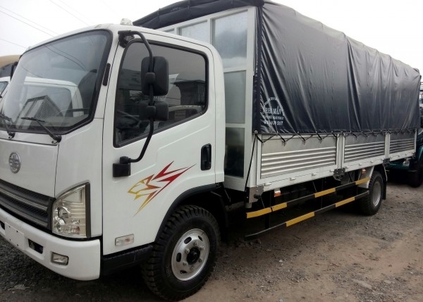 Giá xe tải faw 7 tấn| xe tải 8 tấn ga cơ máy hyundai