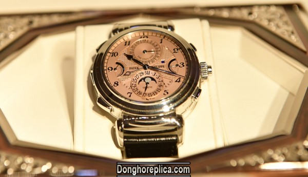 Giới thiệu về chiếc đồng hồ Patek Philippe Grandmaster Chime 6300A-010