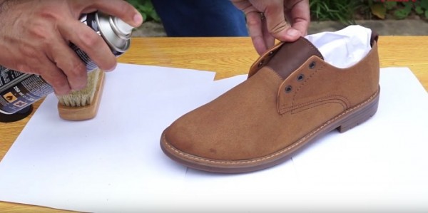 Hướng dẫn cách để dùng giày mọi da lộn được lâu?